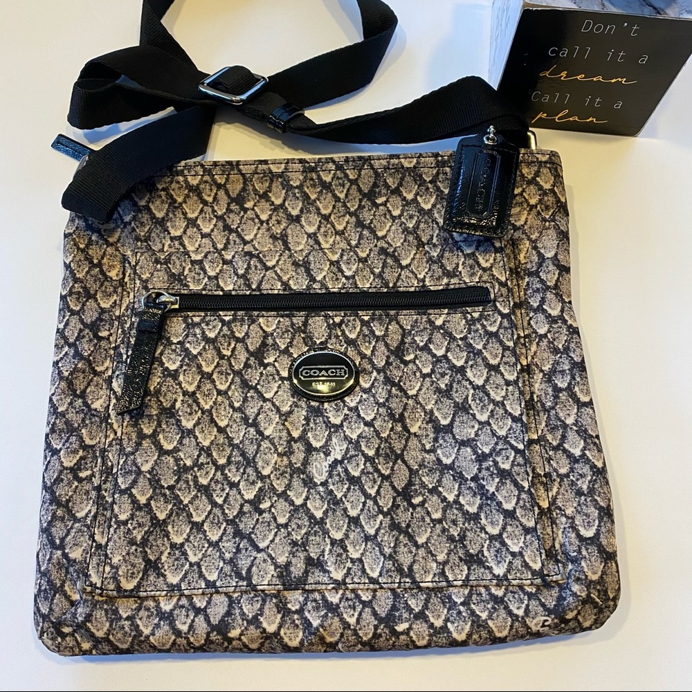 Coach crossbody
